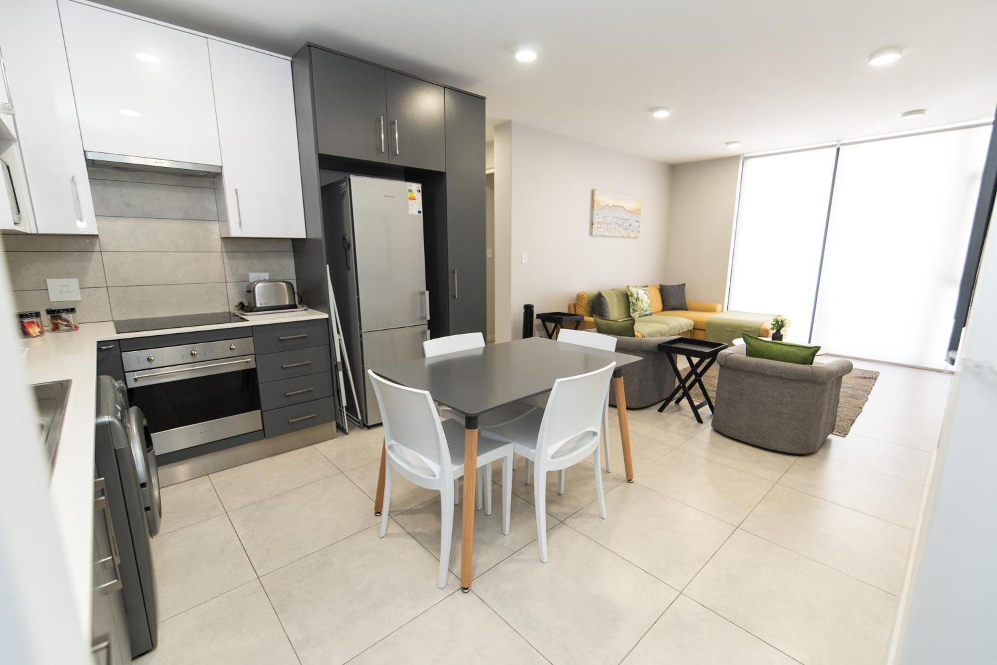 Cozy Modern Apartment At Bellamare Port Elizabeth Exterior photo