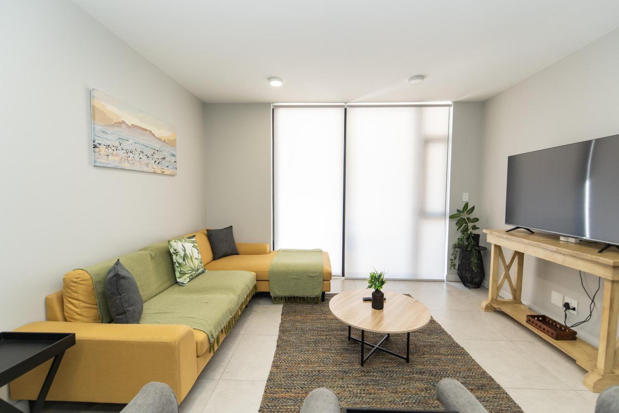 Cozy Modern Apartment At Bellamare Port Elizabeth Exterior photo