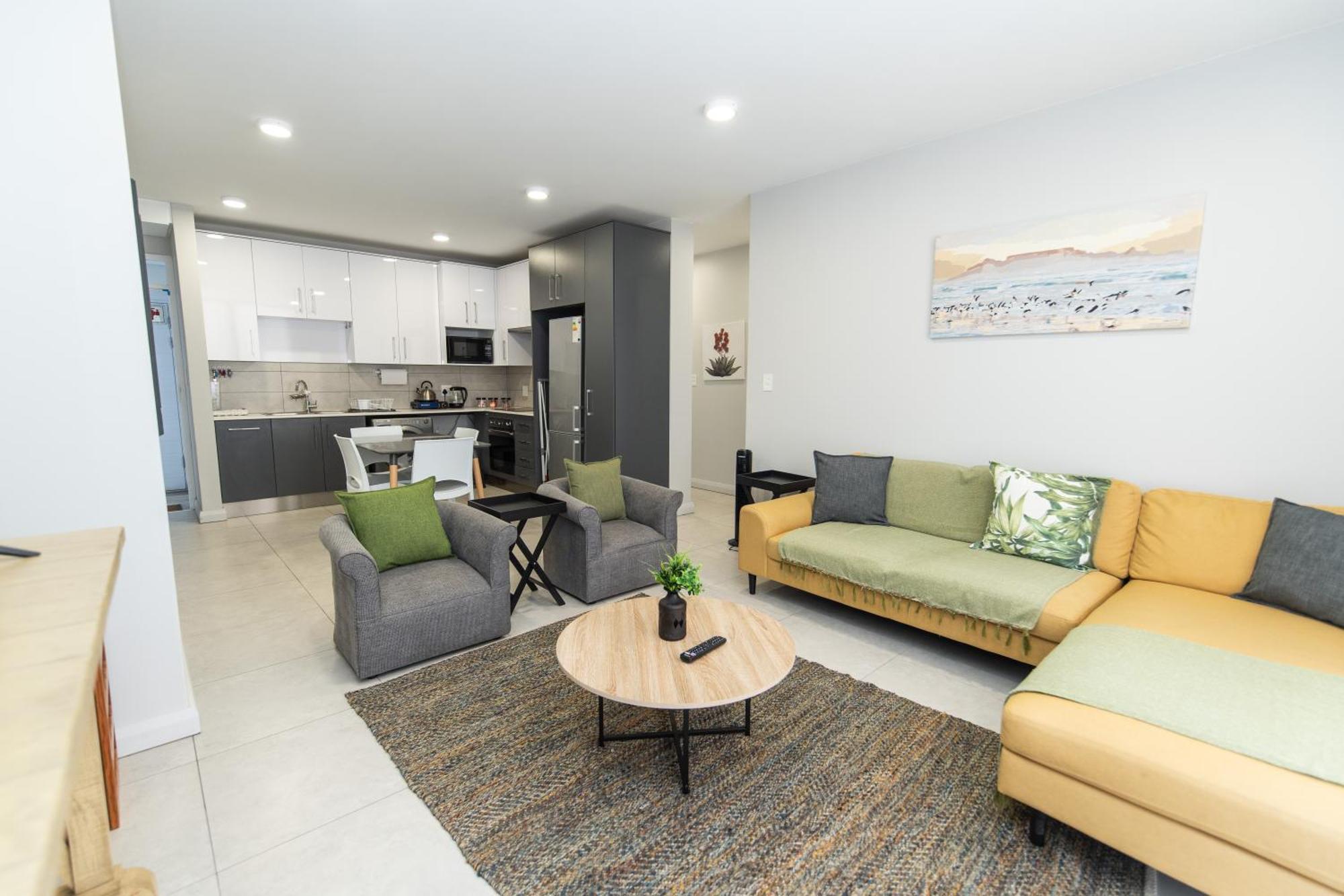 Cozy Modern Apartment At Bellamare Port Elizabeth Exterior photo