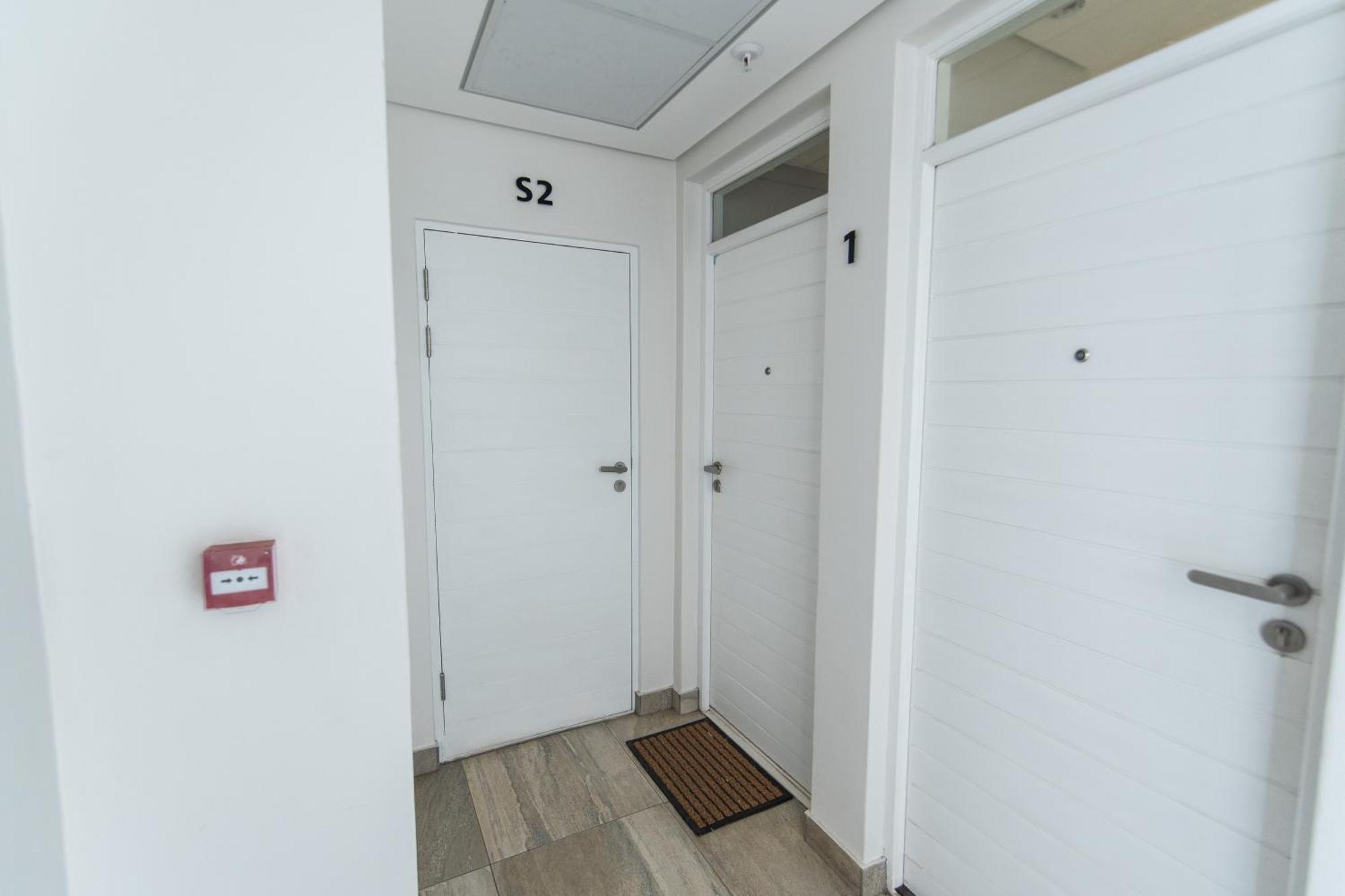 Cozy Modern Apartment At Bellamare Port Elizabeth Exterior photo